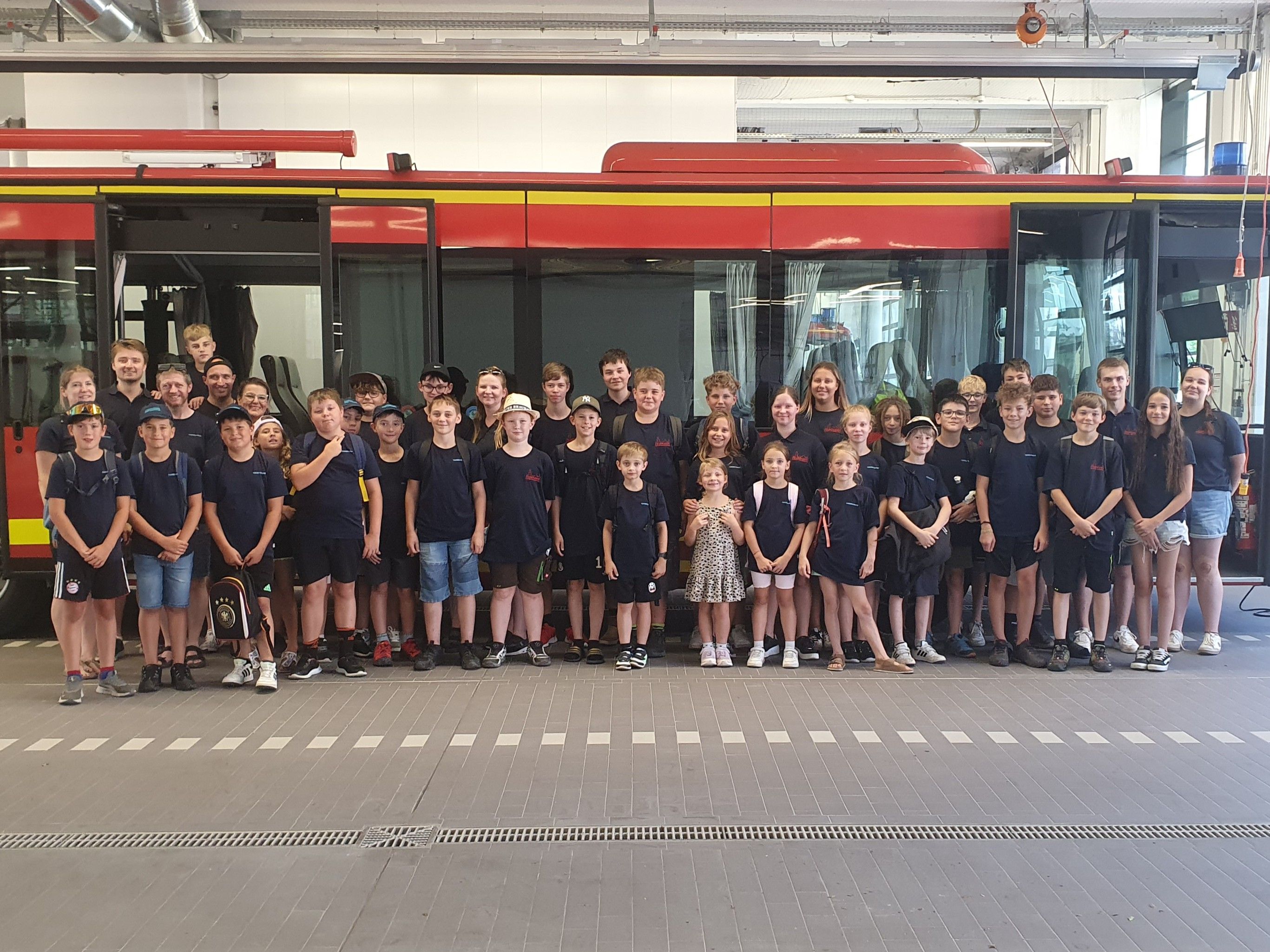Tagesausflug der Kinder- und Jugendfeuerwehr nach München